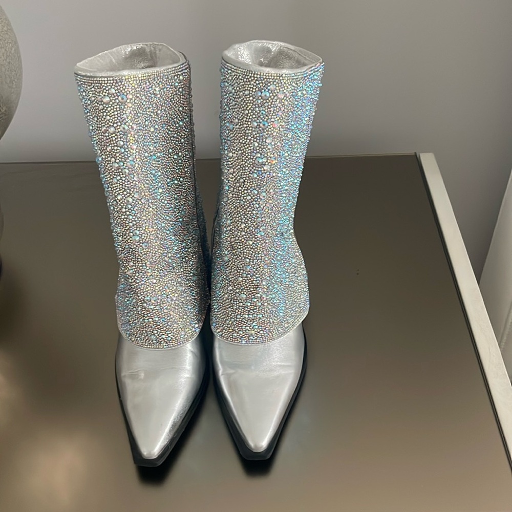 Azalea Wang Annabelle Silver Western Boots